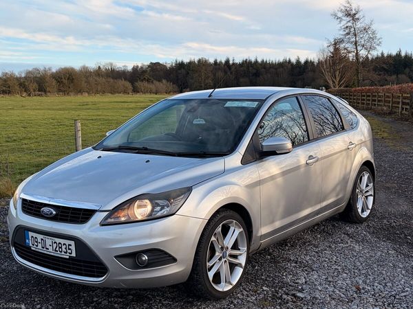 Ford Focus Hatchback, Diesel, 2009, Silver