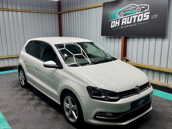 Volkswagen Polo Hatchback, Petrol, 2016, White