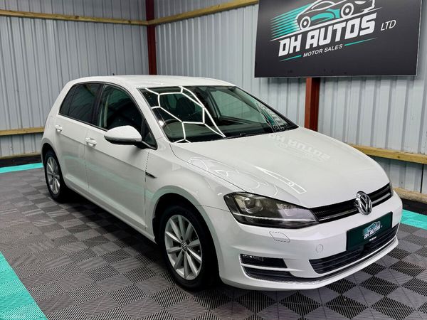 Volkswagen Golf Hatchback, Petrol, 2015, White