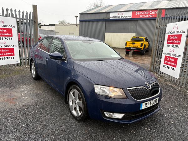 Skoda Octavia Saloon, Diesel, 2016, Blue