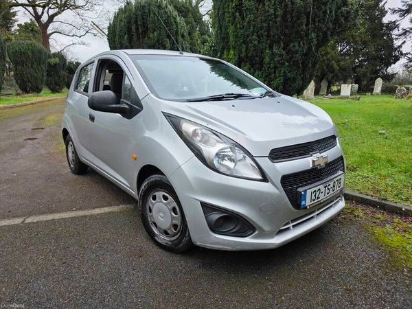Chevrolet Spark Hatchback, Petrol, 2013, Silver