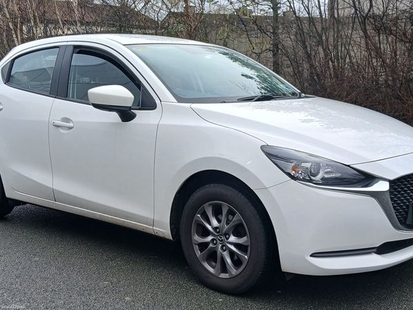 Mazda Mazda2 Hatchback, Petrol, 2023, White