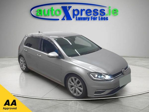 Volkswagen Golf Hatchback, Petrol, 2017, Silver