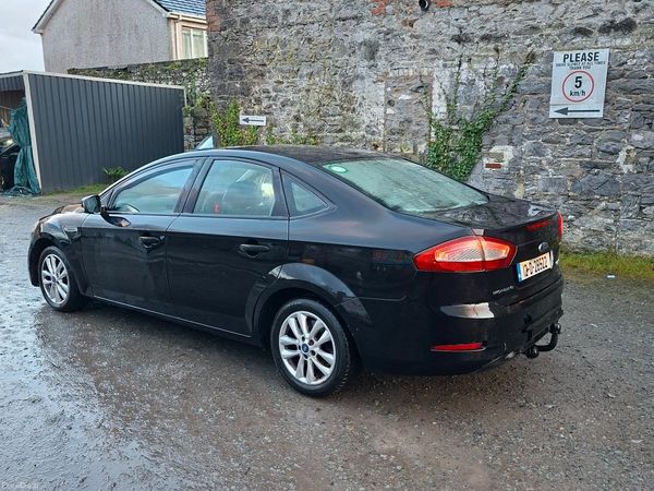 Ford Mondeo Saloon, Diesel, 2012, Black
