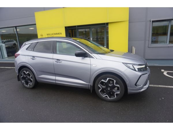 Opel Grandland MPV, Petrol Plug-in Hybrid, 2023, Grey