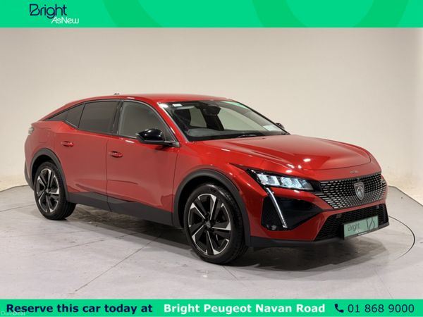 Peugeot 408 Hatchback, Petrol, 2023, Red