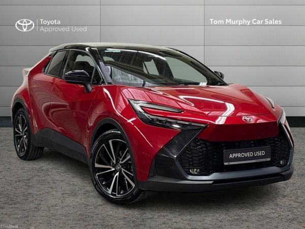 Toyota C-HR SUV, Petrol Hybrid, 2024, Red