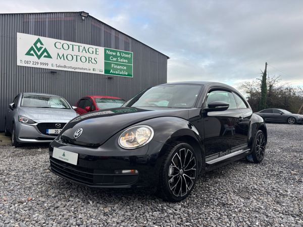 Volkswagen Beetle Hatchback, Petrol, 2016, Black