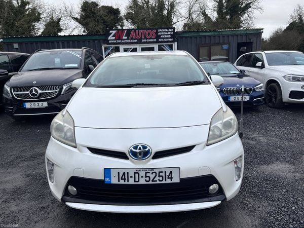 Toyota Prius Hatchback, Petrol Hybrid, 2014, White