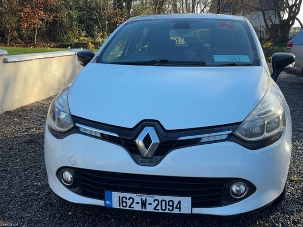 Renault Clio Hatchback, Diesel, 2016, White