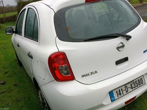 Nissan Micra Hatchback, Petrol, 2014, White