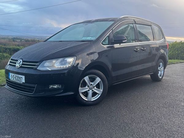 Volkswagen Sharan MPV, Petrol, 2011, Black