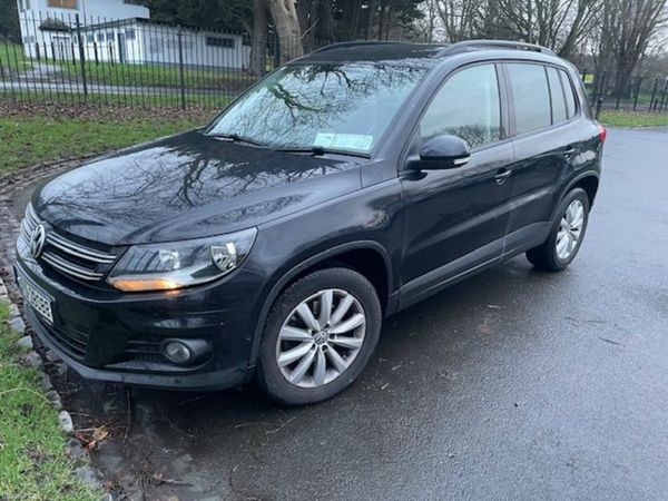 Volkswagen Tiguan SUV, Diesel, 2015, Black