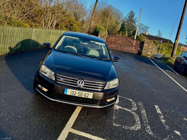 Volkswagen Passat Saloon, Diesel, 2013, Black