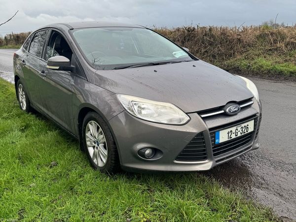 Ford Focus Saloon, Diesel, 2012, Brown