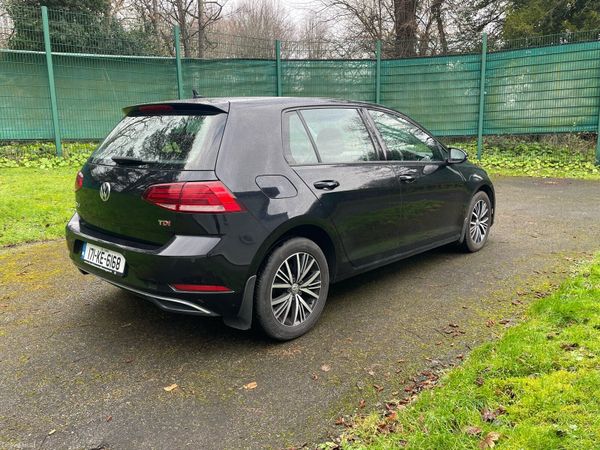 Volkswagen Golf Hatchback, Diesel, 2017, Black