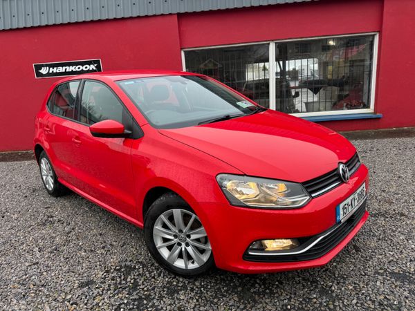 Volkswagen Polo Hatchback, Petrol, 2015, Red