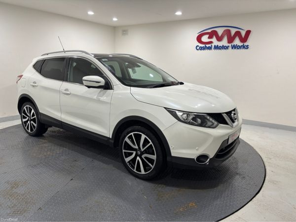 Nissan Qashqai SUV, Diesel, 2015, White
