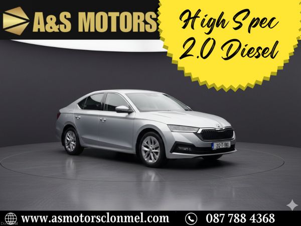 Skoda Octavia Saloon, Diesel, 2021, Grey