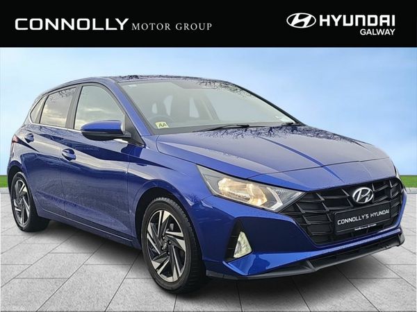 Hyundai i20 Hatchback, Petrol, 2021, Blue
