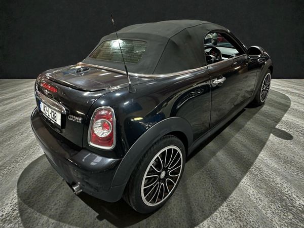 Mini Cooper Convertible, Petrol, 2014, Black