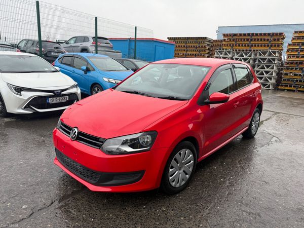Volkswagen Polo Hatchback, Petrol, 2012, Red