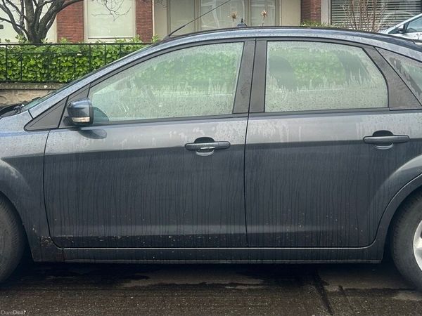 Ford Focus Hatchback, Diesel, 2010, Grey