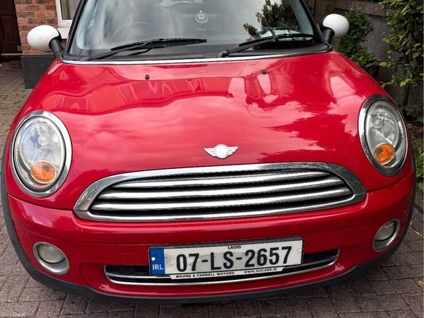 Mini Cooper Hatchback, Petrol, 2007, Red