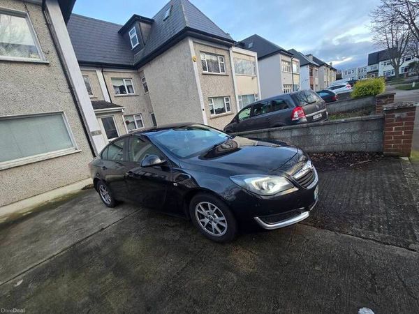 Opel Insignia MPV, Diesel, 2015, Black