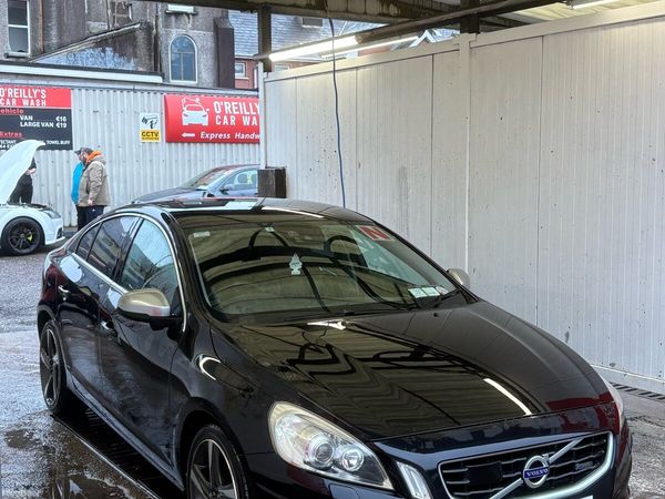 Volvo S60 Saloon, Petrol, 2013, Black