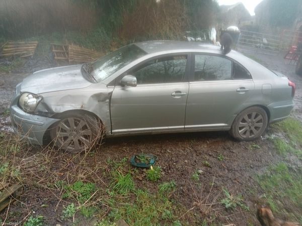 Toyota Avensis Hatchback, Diesel, 2008, Silver