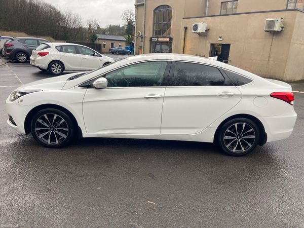 Hyundai i40 Saloon, Diesel, 2018, White