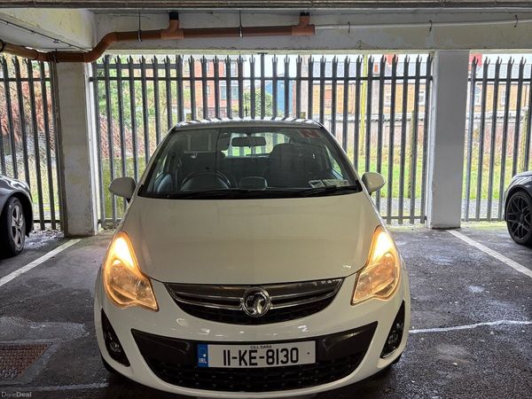 Vauxhall Corsa Hatchback, Petrol, 2011, White
