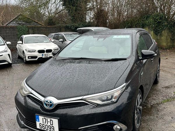 Toyota Auris Hatchback, Petrol Hybrid, 2017, Black