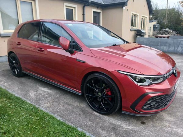 Volkswagen Golf Estate, Diesel, 2022, Red