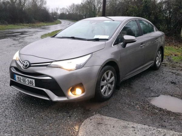 Toyota Avensis Saloon, Diesel, 2015, Bronze