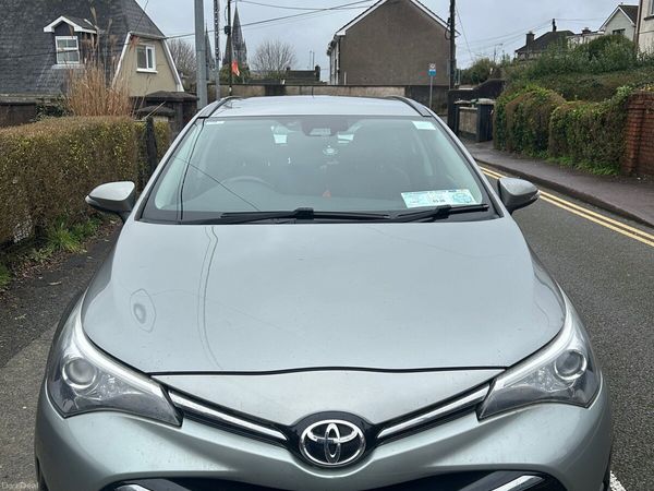 Toyota Avensis Estate, Diesel, 2018, Grey