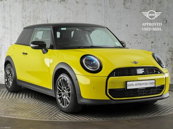 Mini Cooper Hatchback, Petrol, 2025, Yellow