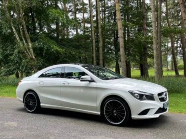 Mercedes-Benz CLA Saloon, Petrol, 2014, White