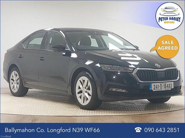 Skoda Octavia Saloon, Diesel, 2024, Black