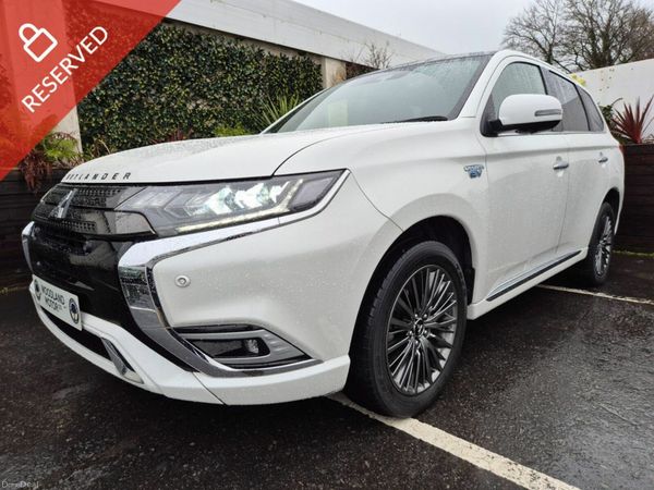 Mitsubishi Outlander SUV, Petrol Plug-in Hybrid, 2020, White