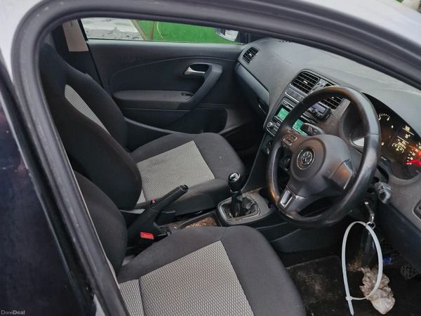 Volkswagen Polo Hatchback, Diesel, 2014, Silver