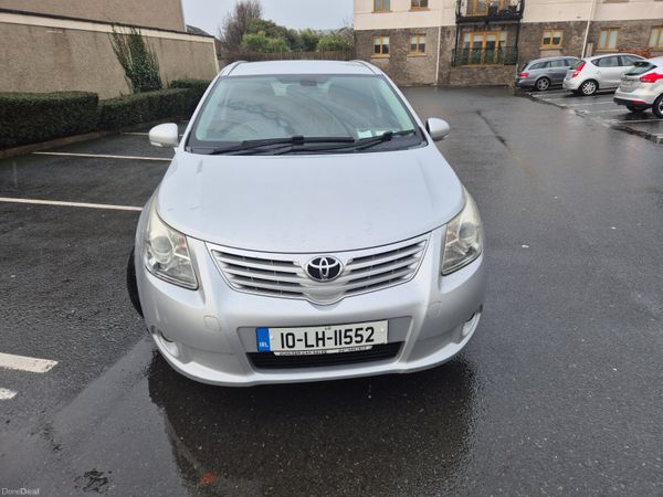 Toyota Avensis Estate, Diesel, 2010, Silver