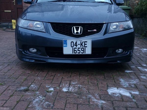 Honda Accord Saloon, Petrol, 2004, Grey