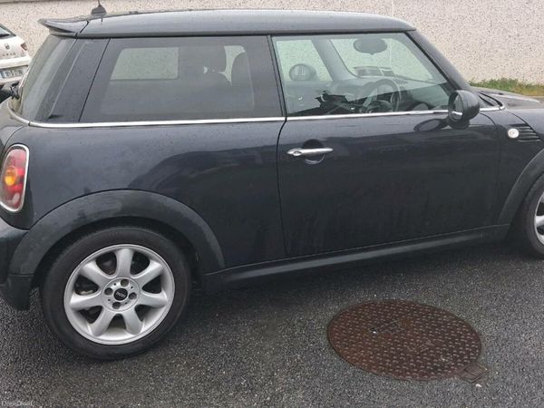 Mini Cooper Hatchback, Diesel, 2009, Black
