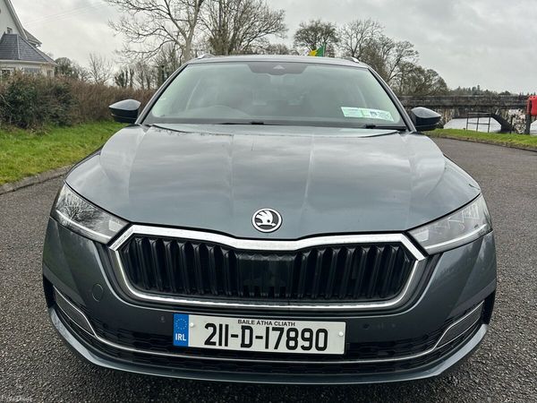 Skoda Octavia Estate, Diesel, 2021, Grey