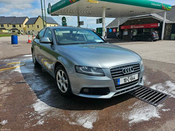 Audi A4 Saloon, Petrol, 2010, Grey
