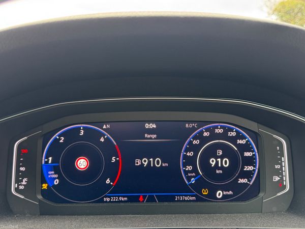 Volkswagen Passat Saloon, Diesel, 2021, White