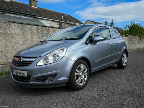 Opel Corsa Hatchback, Petrol, 2007, Silver