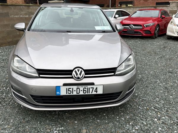 Volkswagen Golf Hatchback, Petrol, 2015, Gold